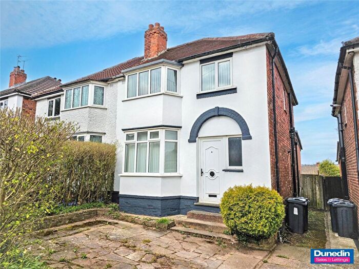 3 Bedroom Semi Detached House For Sale In Cliff Rock Road, Rubery, B45