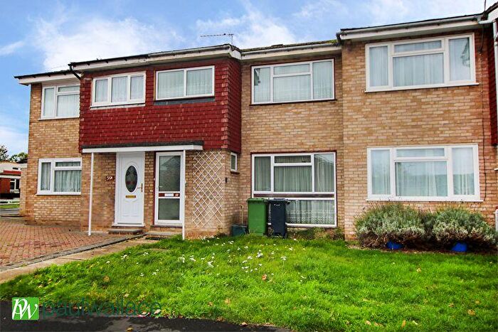 3 Bedroom Terraced House For Sale In Davison Drive, Cheshunt, EN8