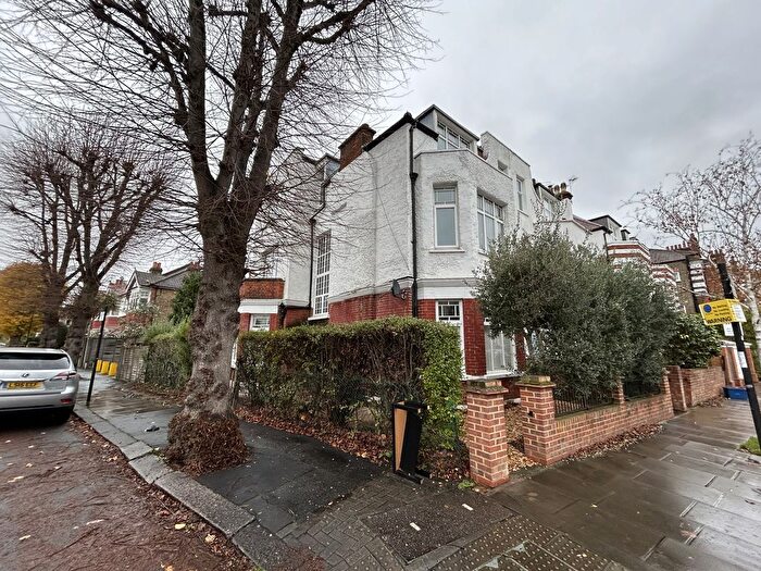 4 Bedroom Flat For Sale In A Vaughan Avenue, Stamford Brook, London, W6