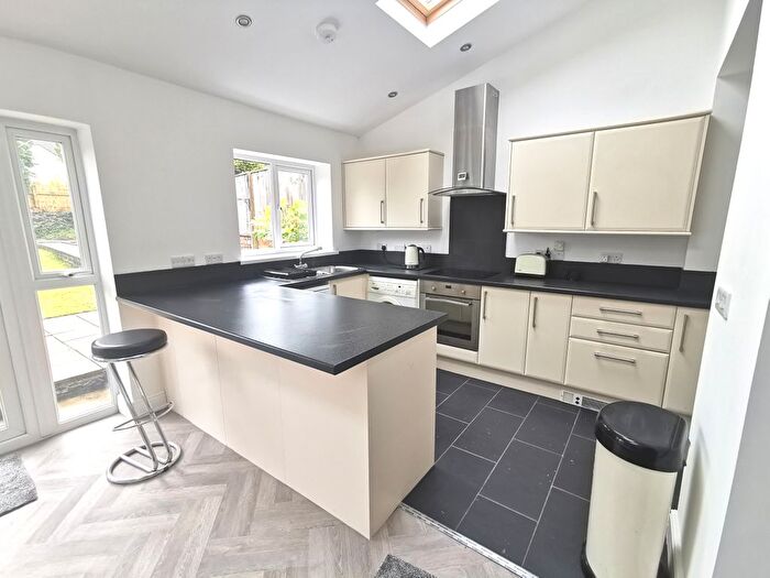 3 Bedroom Property To Rent In Bohun Street, Swansea, SA5