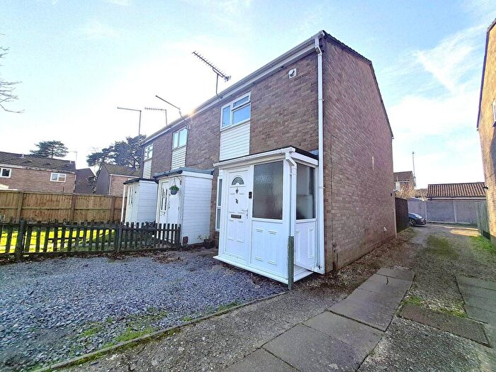 2 Bedroom End Of Terrace House For Sale In Hasler Road, Canford Heath, Poole, BH17