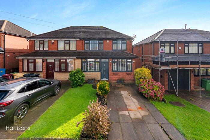 4 Bedroom Semi-Detached House For Sale In Caldbeck Drive, Farnworth, Bolton, Lancashire, BL4