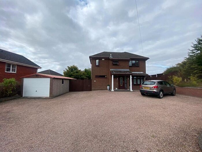 4 Bedroom House To Rent In Ruiton Street, Dudley, DY3
