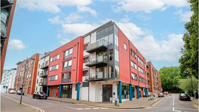 2 Bedroom Flat To Rent In Sherborne Street, Birmingham, B16