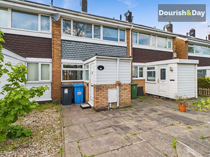 3 Bedroom Terraced House For Sale In Wolverhampton Road, Penkridge, ST19