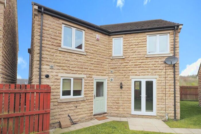 4 Bedroom Detached House To Rent In Long Pye Close, Woolley Grange, Barnsley, S75