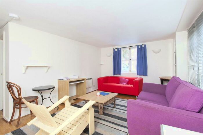 1 Bedroom Apartment To Rent In Calton Road, Old Town, Edinburgh, EH8