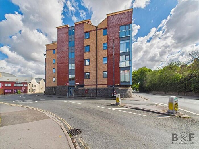 2 Bedroom Flat To Rent In Saints Court, Pennywell Road, BS5
