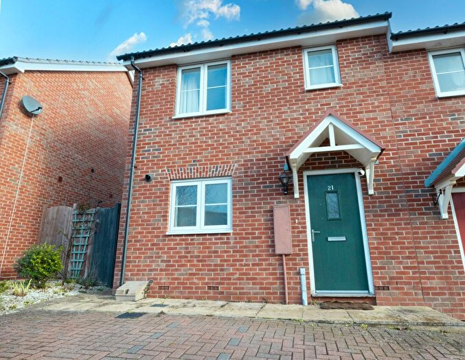 2 Bedroom Semi Detached House For Sale In Strachey Close, Saffron Walden, CB10