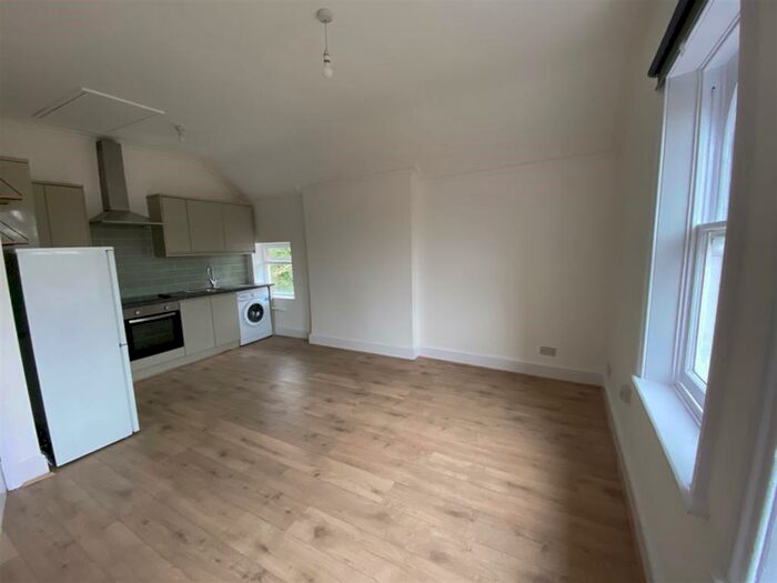 1 Bedroom Flat To Rent In Alexandra Drive, Aigburth, L17