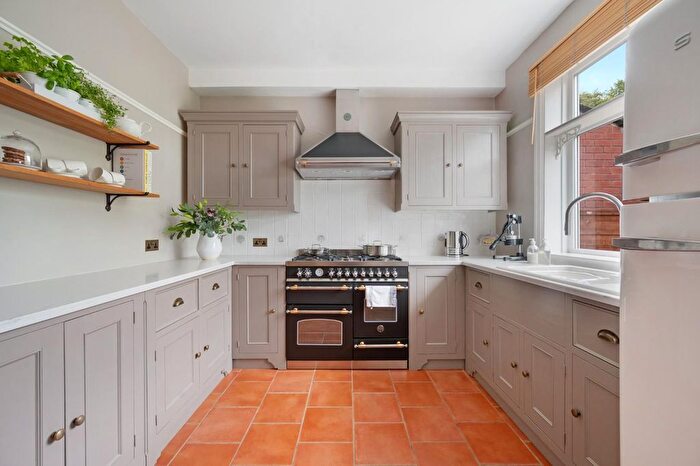 3 Bedroom Semi-Detached House For Sale In Westcliffe Road, Bolton, BL1