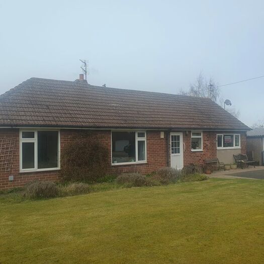 2 Bedroom Bungalow To Rent In Burton Lodge, Main Street, Alverton, NG13