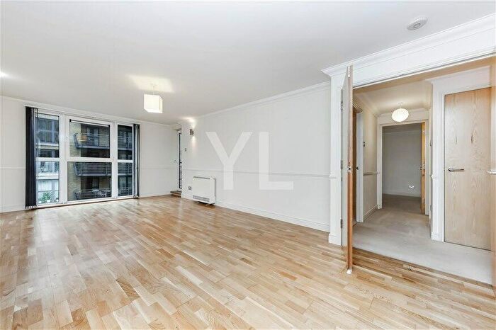 2 Bedroom Flat To Rent In Stretton Mansions, Glaisher Street, Deptford, SE8