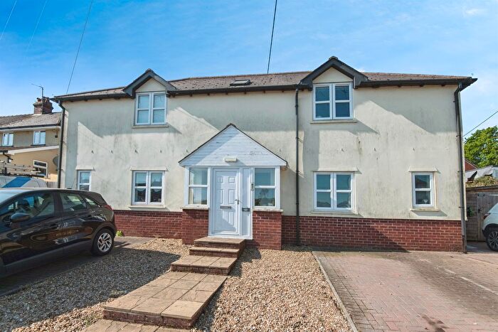 1 Bedroom Flat For Sale In Gissons Mews, Kennford, Exeter, EX6