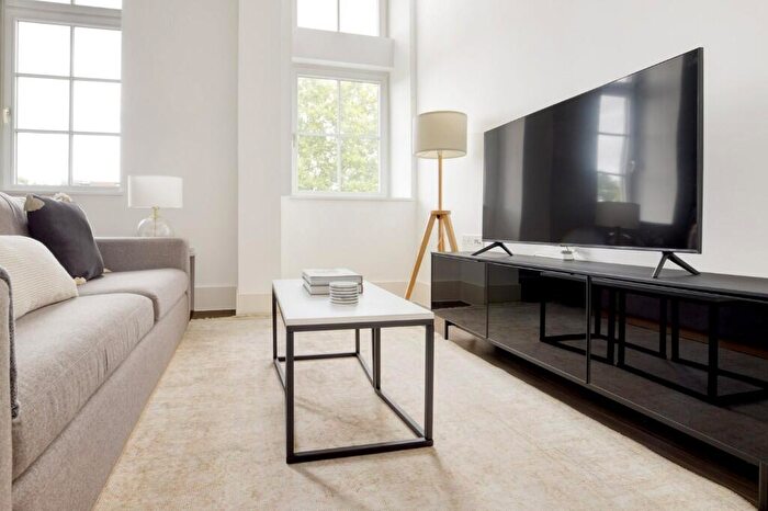 1 Bedroom Apartment To Rent In Goldsmiths Row, London, E2