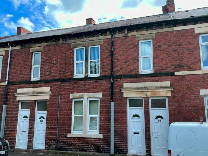 3 Bedroom Flat To Rent In Warwick Road, Wallsend, NE28