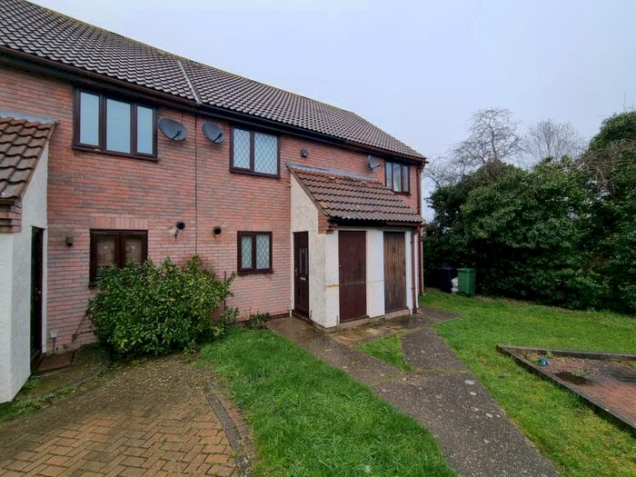 2 Bedroom Terraced House To Rent In Braintree, Essex, CM7