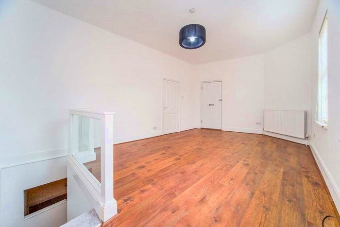 1 Bedroom Flat To Rent In Odessa Road, London, E7