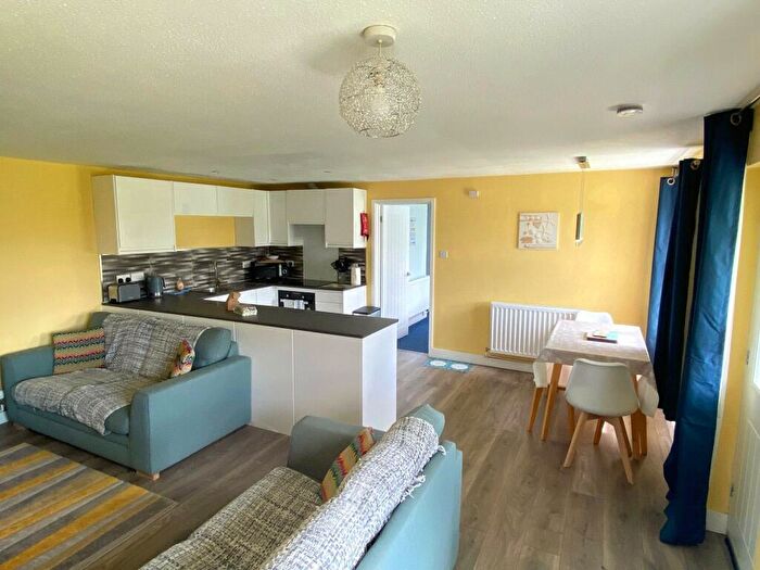 2 Bedroom Bungalow To Rent In Kennacott Court, Widemouth Bay, Bude, Cornwall, EX23