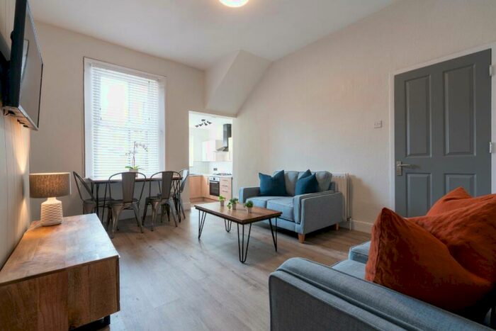 4 Bedroom Terraced House To Rent In Chillingham Road, Newcastle, NE6