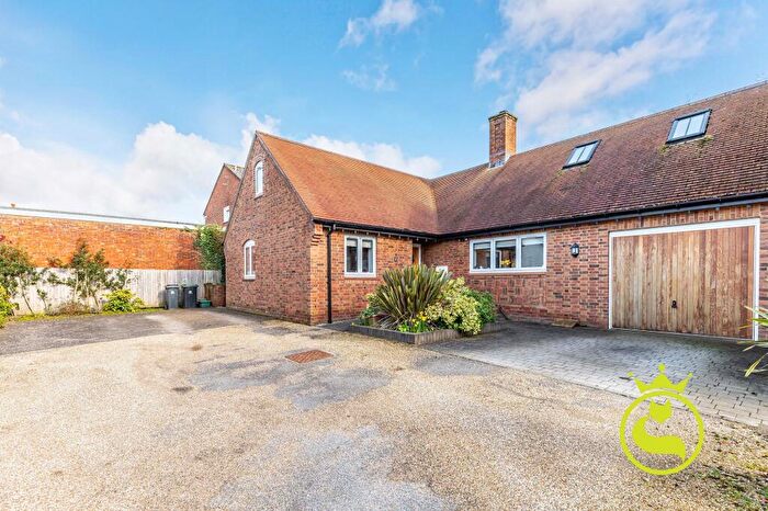 5 Bedroom Semi Detached House For Sale In Chequers Place, Lytchett Matravers, BH16