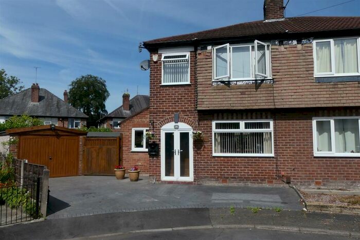 3 Bedroom Semi-Detached House To Rent In Moorton Avenue, Burnage, M19