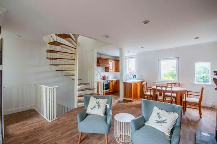 2 Bedroom Terraced House To Rent In Considine Gardens, Edinburgh, EH8