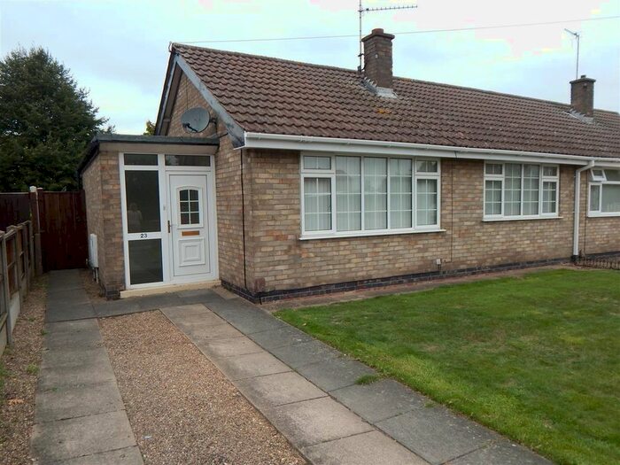 2 Bedroom Bungalow To Rent In Macaulay Drive, Balderton, Newark, NG24