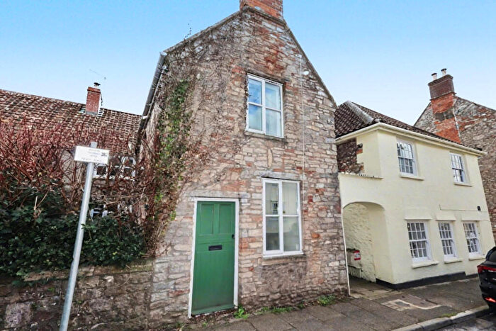 2 Bedroom Terraced House For Sale In St Thomas Street, Wells, BA5