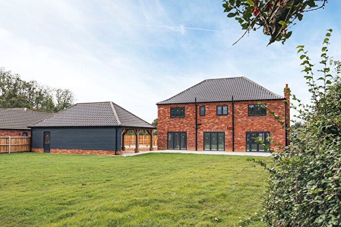 5 Bedroom Detached House For Sale In Meadow Close House, Meadow Close, Swaffham, NR19