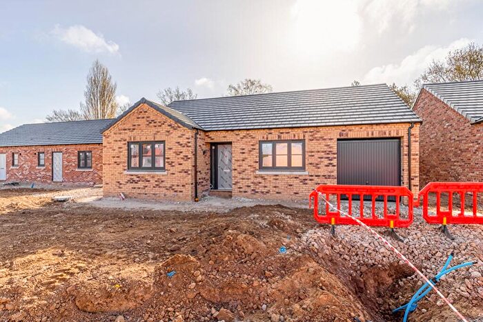 2 Bedroom Detached Bungalow For Sale In John Dennis Road, Spalding Road, Gosberton, PE11