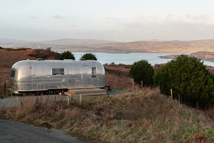4 Bedroom Detached House For Sale In The Passing Place, Fiscavaig, Isle Of Skye, IV47