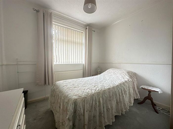 2 Bedroom Semi-Detached Bungalow For Sale In Pindar Road, Eastfield, Scarborough, YO11