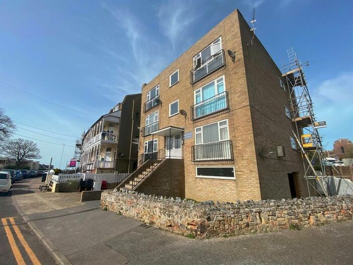 1 Bedroom Flat To Rent In Minnis Road, Birchington, CT7