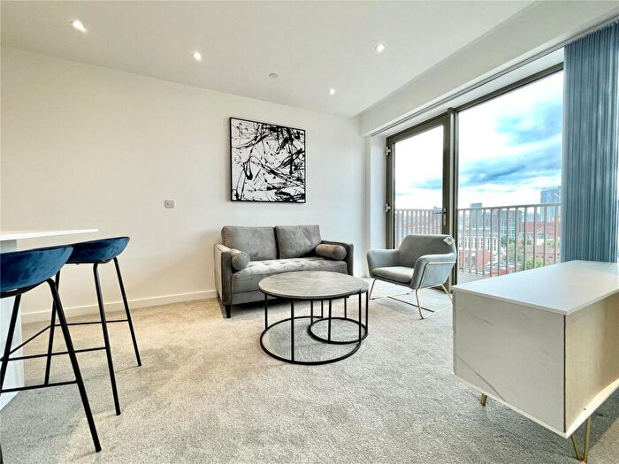 1 Bedroom Apartment For Sale In Local Crescent, Hulme Street, Salford, M5