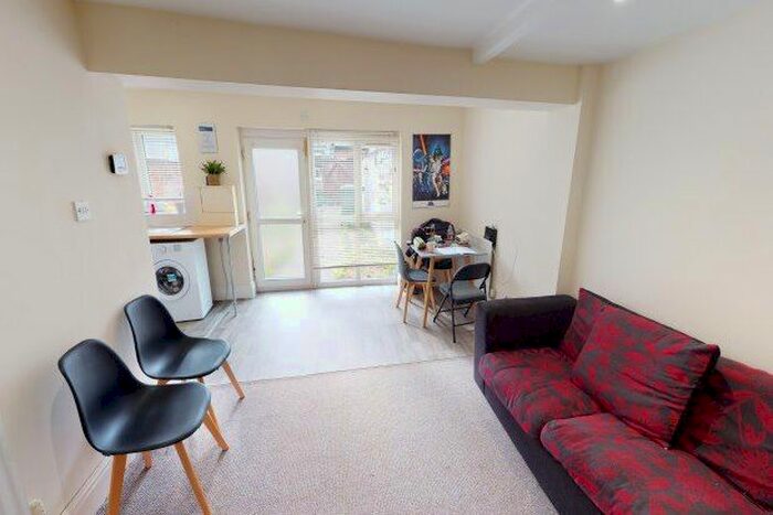 1 Bedroom Flat To Rent In Newland Street West, Lincoln, LN1
