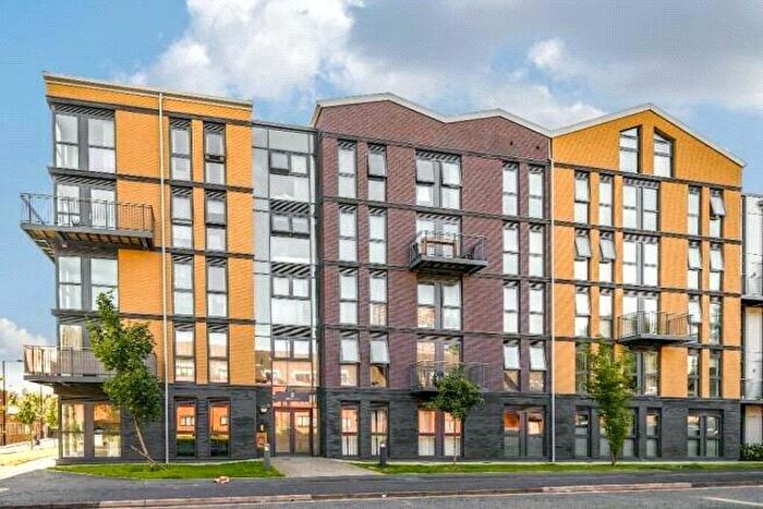 2 Bedroom Apartment To Rent In William Street, Birmingham, West Midlands, B15