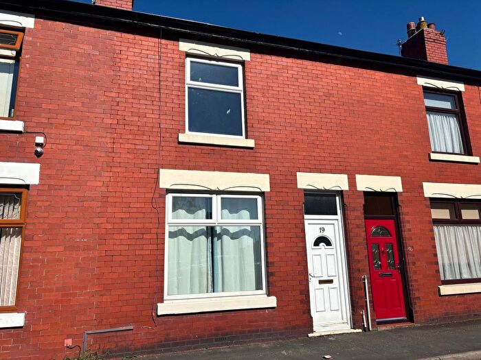 3 Bedroom Terraced House For Sale In Sumner Street, Leyland, PR25