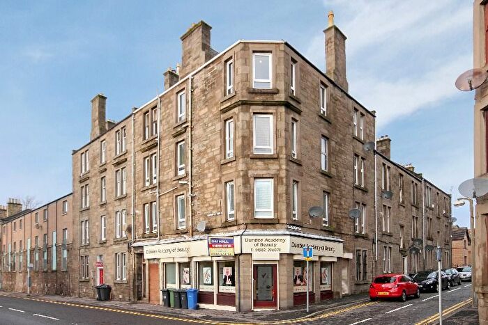 2 Bedroom Flat To Rent In Constitution Street, City Centre, Dundee, DD3