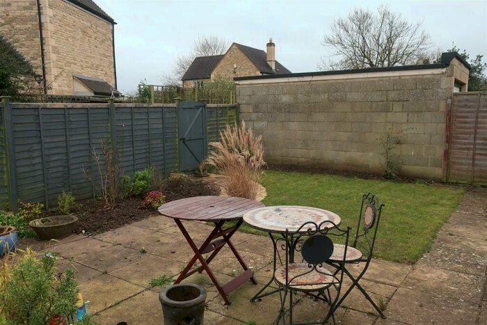 3 Bedroom Detached Bungalow To Rent In Letch Hill Drive, Bourton-on-the-Water, GL54