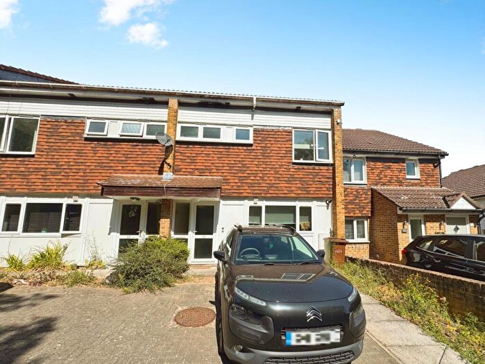 3 Bedroom Terraced House To Rent In Elmwood Road, Chattenden, Rochester, Kent, ME3