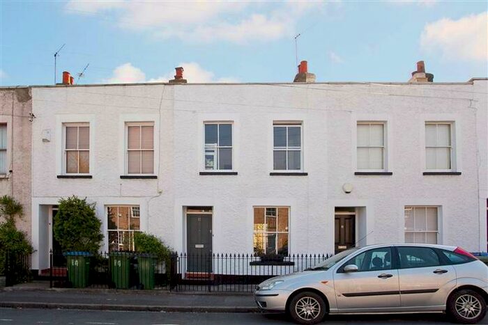 2 Bedroom Terraced House To Rent In Bowater Place Blackheath London, SE3