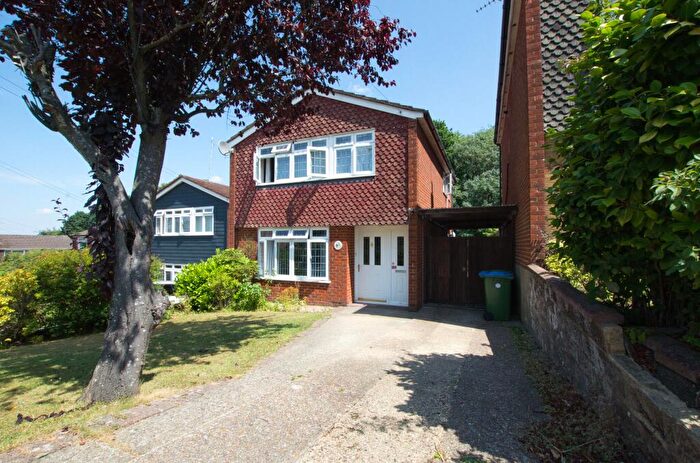 3 Bedroom Detached House For Sale In Rutland Way, Southampton, City Of Southampton, SO18