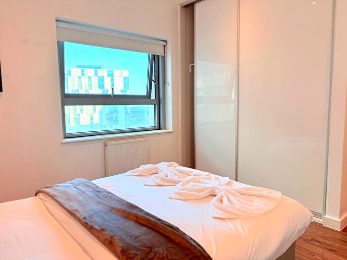 2 Bedroom Flat To Rent In Wellesley Road, Croydon, CR0