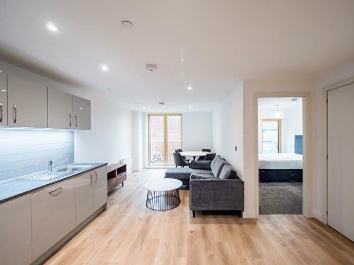 1 Bedroom Apartment To Rent In Flat :: The Quarters, M1