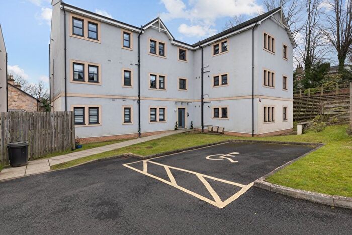 2 Bedroom Flat For Sale In Hunterhill Road, Paisley, Renfrewshire, PA2