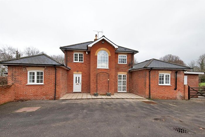 Property To Rent In The Street, Cobham, DA12