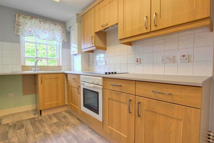 2 Bedroom Flat To Rent In St Mary's Manor, North Bar Within, Beverley, HU17