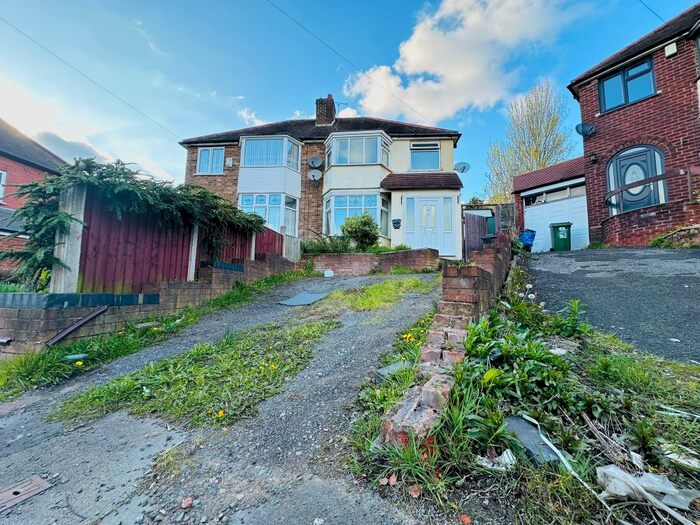 3 Bedroom Semi-Detached House To Rent In Sledmore Road, Dudley, DY2