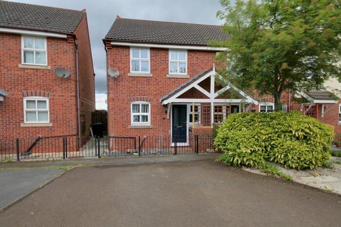 3 Bedroom Property To Rent In Old Quay Street, Runcorn, WA7